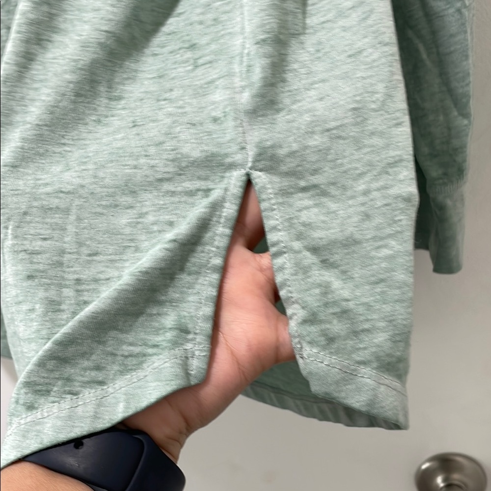 Maurices Women’s Graphic Long Sleeve Hooded Tee - Picture 9 of 11